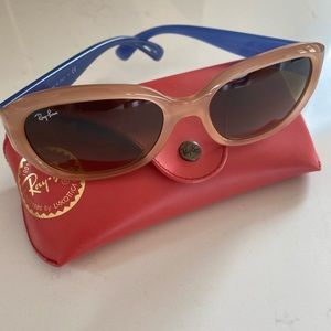 Ray-Ban two tone sunglasses peach violet RB4198